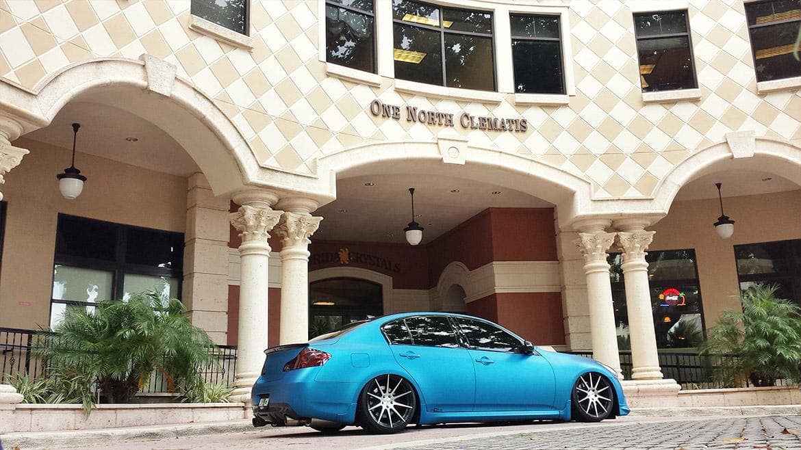 vehicle-infiniti-g37-9