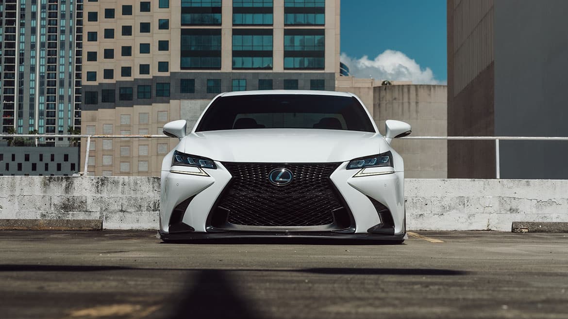 18Lexus-GS350-04
