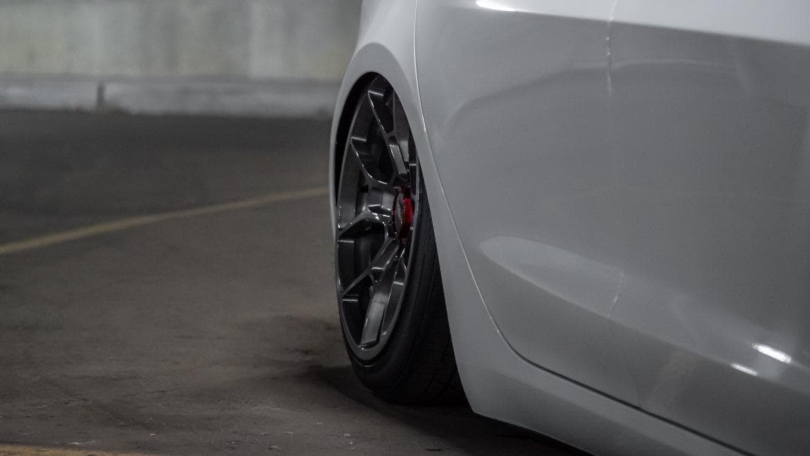 tesla-model-3-photo-5